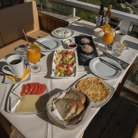 Porto Timoni Couette-café *